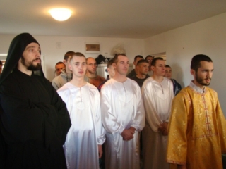 Крштење у заједници Земља живих