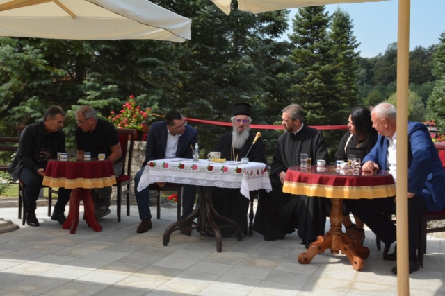 Sveta arhijerejska liturgija u Rudovcima