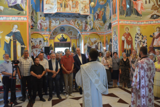 Sveta arhijerejska liturgija u selu Rudovci Sveta arhijerejska liturgija u selu Rudovci