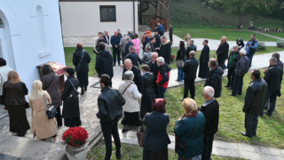светa архијерејскa Литургијa у манастиру Светог великомученика Георгија у Ћелијама_16 светa архијерејскa Литургијa